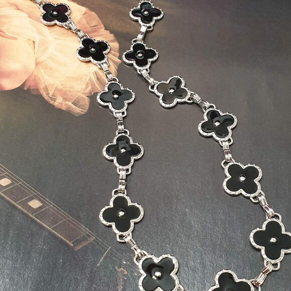 Fashion Design Adjustable Belt Silver Clover Chain Women Casual Formal Accessory